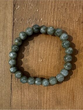 Green Beaded Stretch Bracelet - Unbranded
